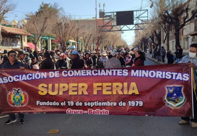Marcha de «PROTESTA» Falta y alza del Dólar encabezado por el Pdte. de la «SUPER FERIA ORURO» Richard Vasquez